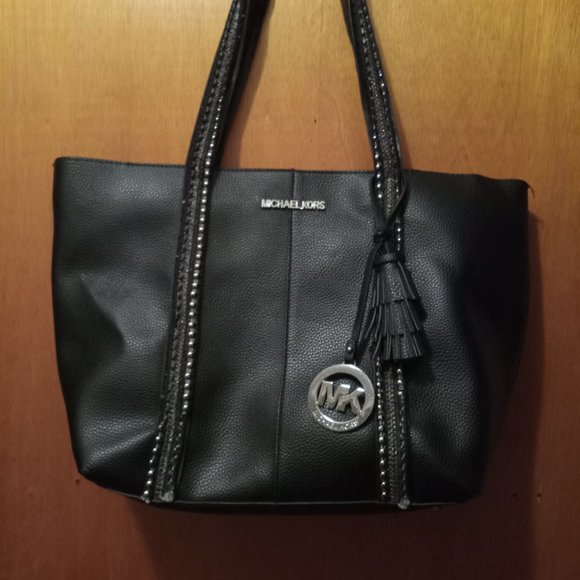 Michael Kors bag - Picture 2 of 2